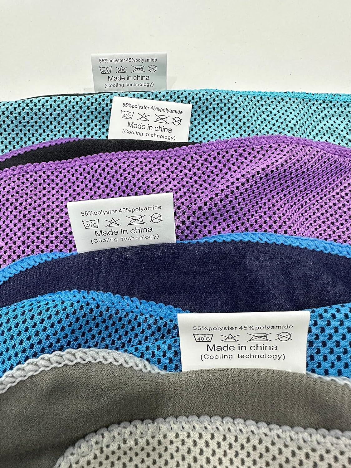 Stay Cool This Summer with Our 4 Pack of Microfiber Cooling Towels - Perfect for Sports, Yoga, and Outdoor Adventures!